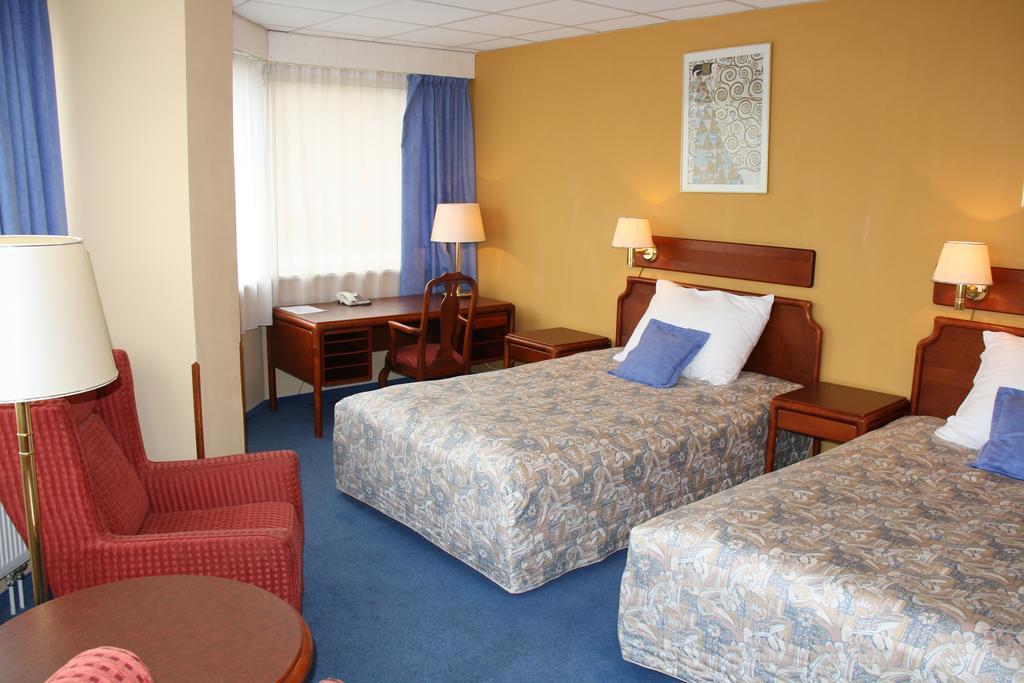 Parkhotel Sokolov Ngoại thất bức ảnh